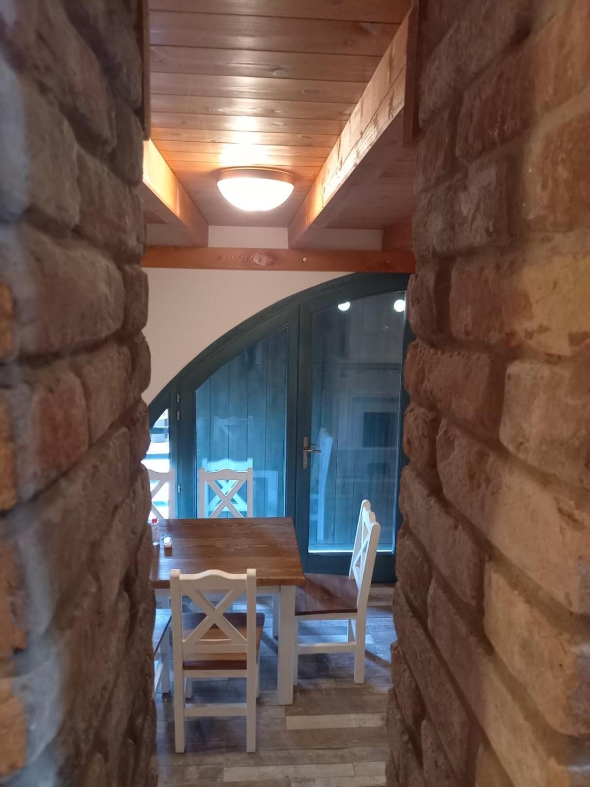 Hotel Vendeghaz Petoerke Bárdudvarnok Esterno foto